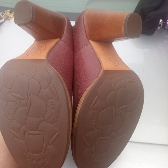 ANTHROPOLOGIE Kork-Ease Paulette Ankle Strap Heels in Burgundy - Size 9.5 - Picture 4 of 5